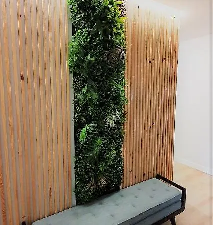 Airport Earth - Self Check-in Lisboa