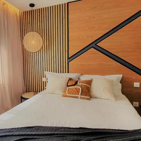 Airport Earth - Self Check-in Apartment Lisbon